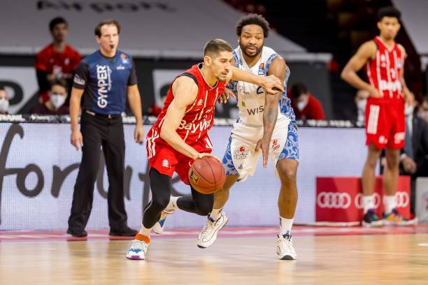 一些年轻球 一些年轻球