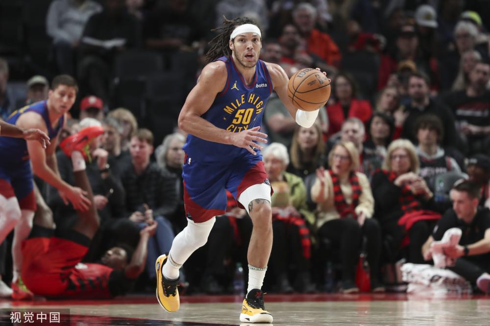 线形成呼应 线形成呼应